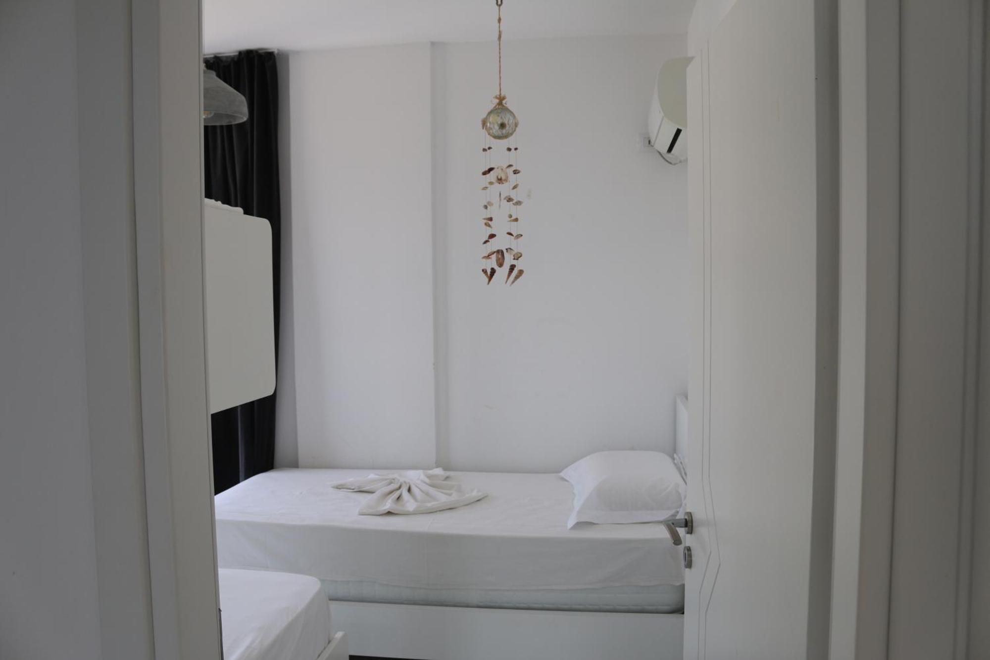 Infinity Sea View Penthouse Apartment Саранде Екстериор снимка