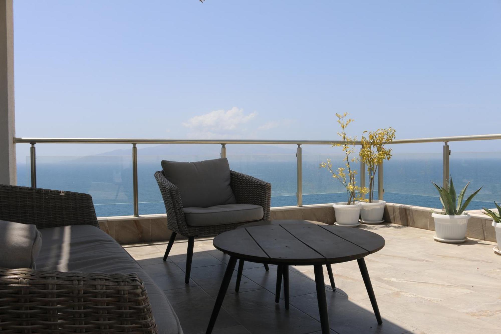 Infinity Sea View Penthouse Apartment Саранде Екстериор снимка